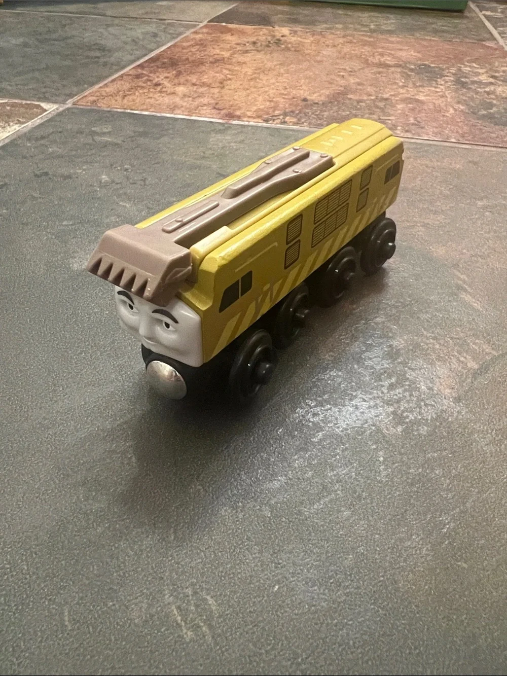 Diesel 10 (Y4076) Thomas & Friends Tank The Train Engine Wooden Railway